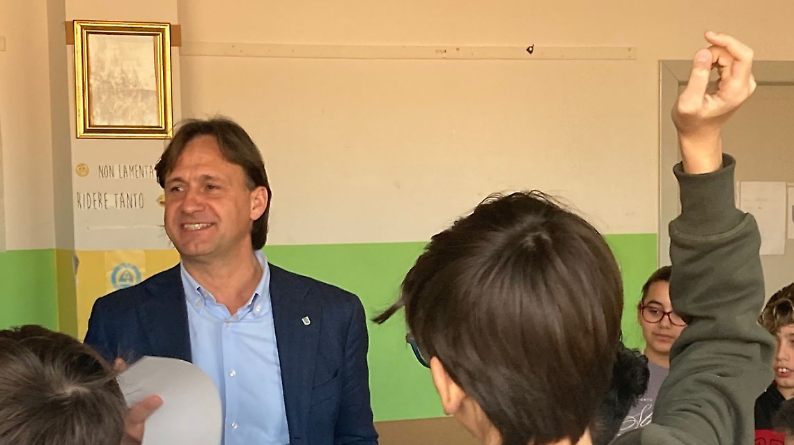 Volpiano, la legalit&agrave; si impara sul campo: studenti a scuola di cittadinanza attiva