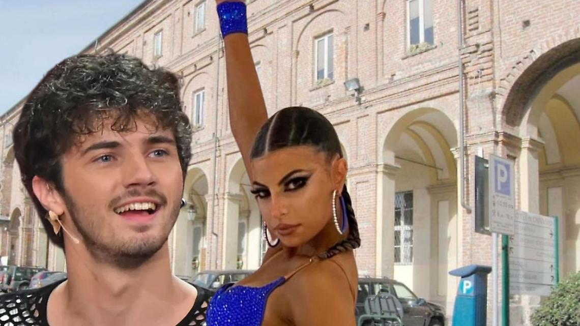 Noemi e Nikita dopo "Ballando con le Stelle" ballano la salsa nell'ufficio del sindaco di Chivasso