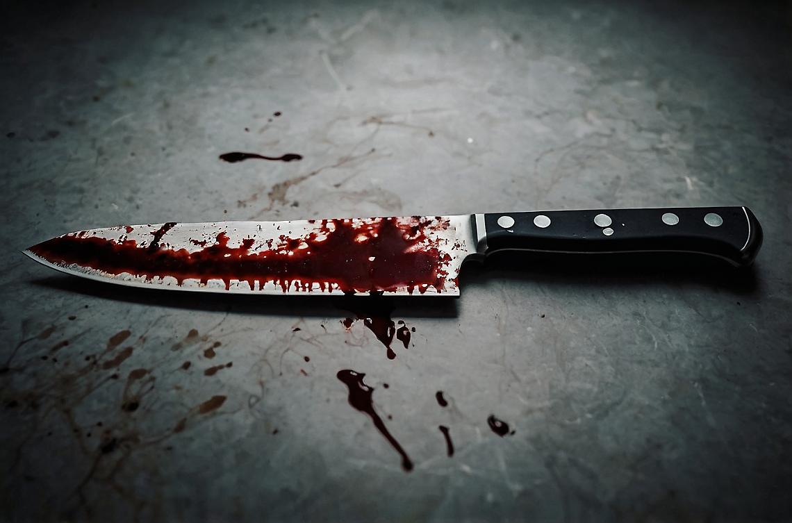 San Salvario, dodici coltellate