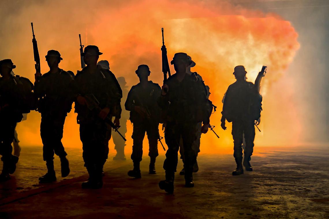 La guerra come chiacchiera da bar: quando morire al fronte diventa noioso