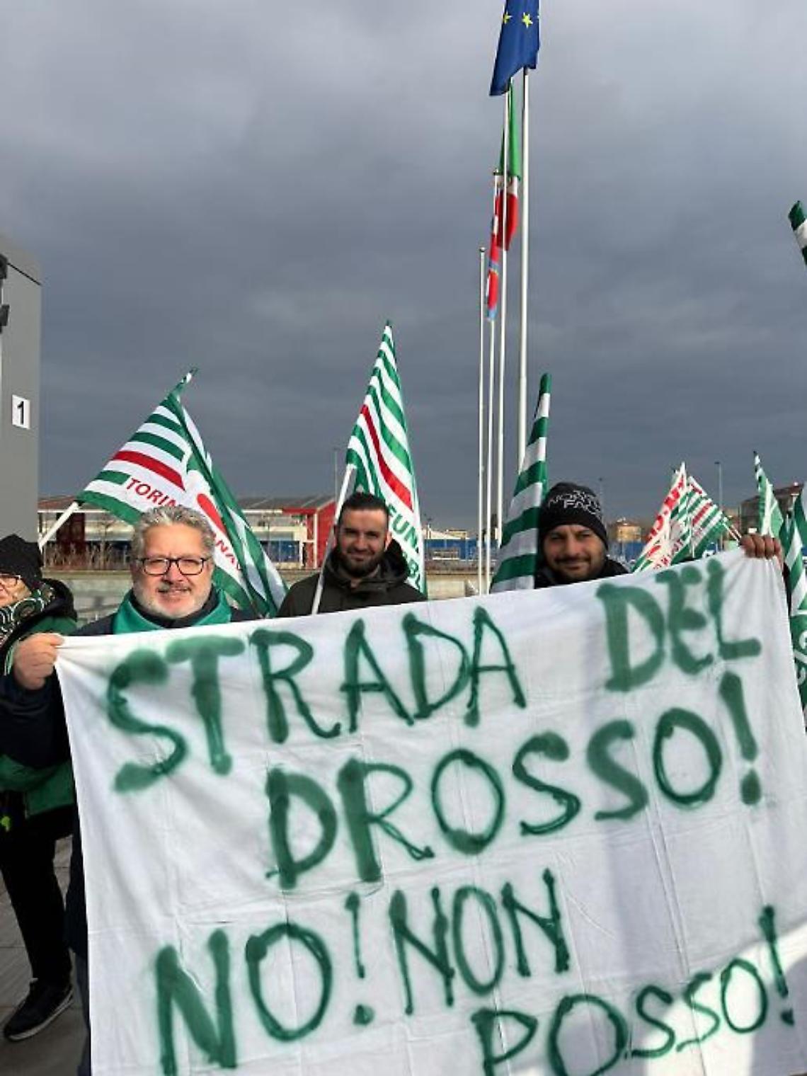 Konecta scappa dal tavolo: Asti e Ivrea verso la chiusura, 1.100 lavoratori appesi al nulla