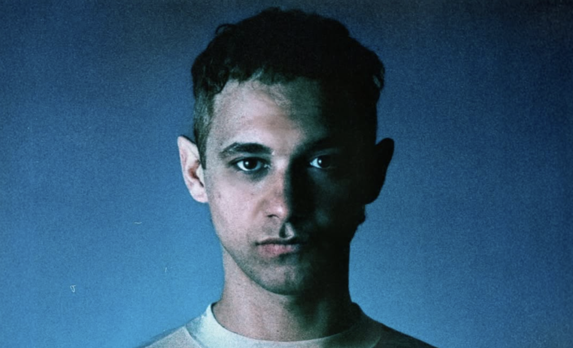 Cosmo annuncia il suo nuovo album: &ldquo;La Fonte&rdquo; esce il 17 aprile, dieci anni dopo &ldquo;L&rsquo;ultima festa&rdquo;