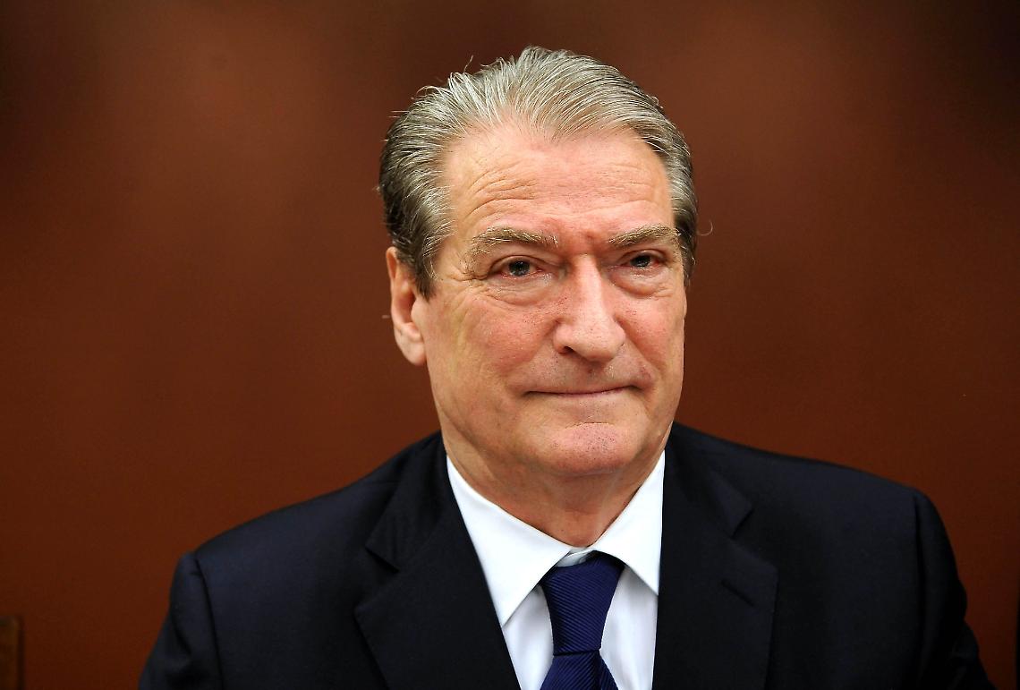 Tirana, la notte delle molotov: come la protesta del 24 gennaio ha riacceso la crisi politica albanese