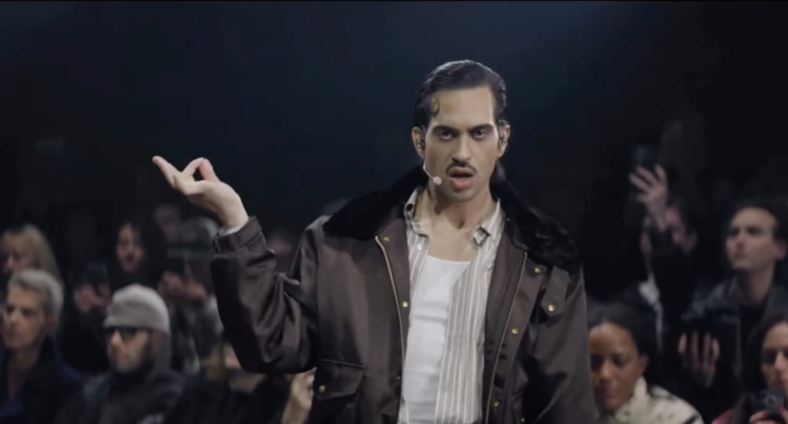 Mahmood sorprende Parigi con &ldquo;Mo&euml;t&rdquo;