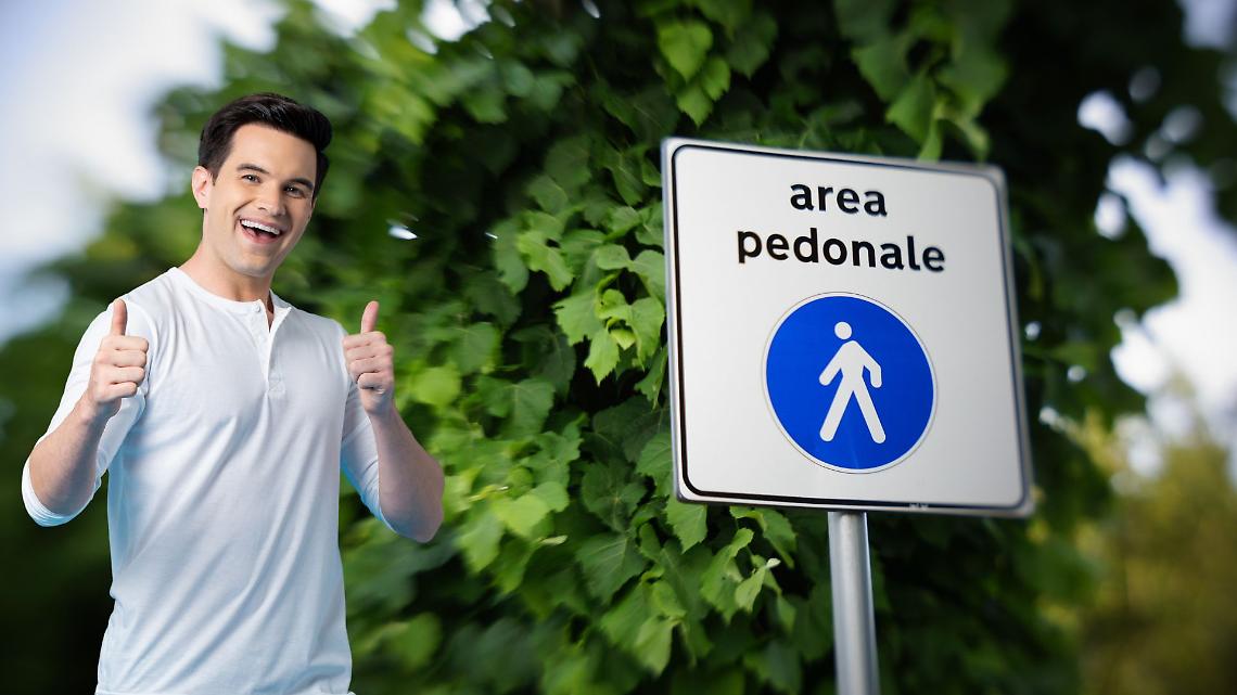 Diventa definitiva l&rsquo;area pedonale tra via Monastir e via Candiolo a Torino dopo un anno di prova