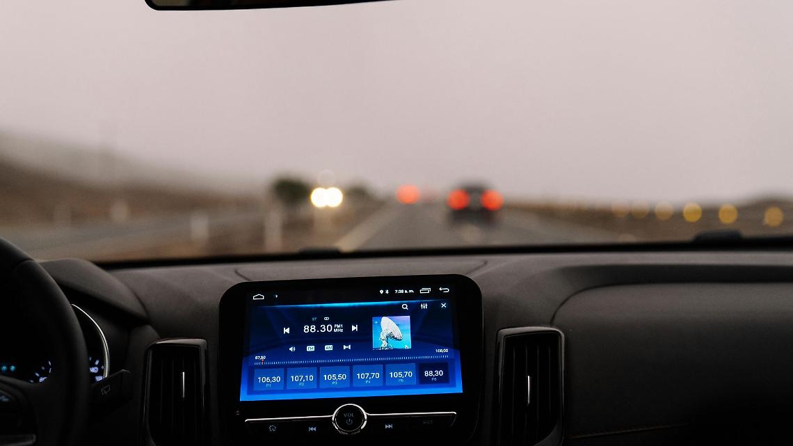 Provoca un incidente