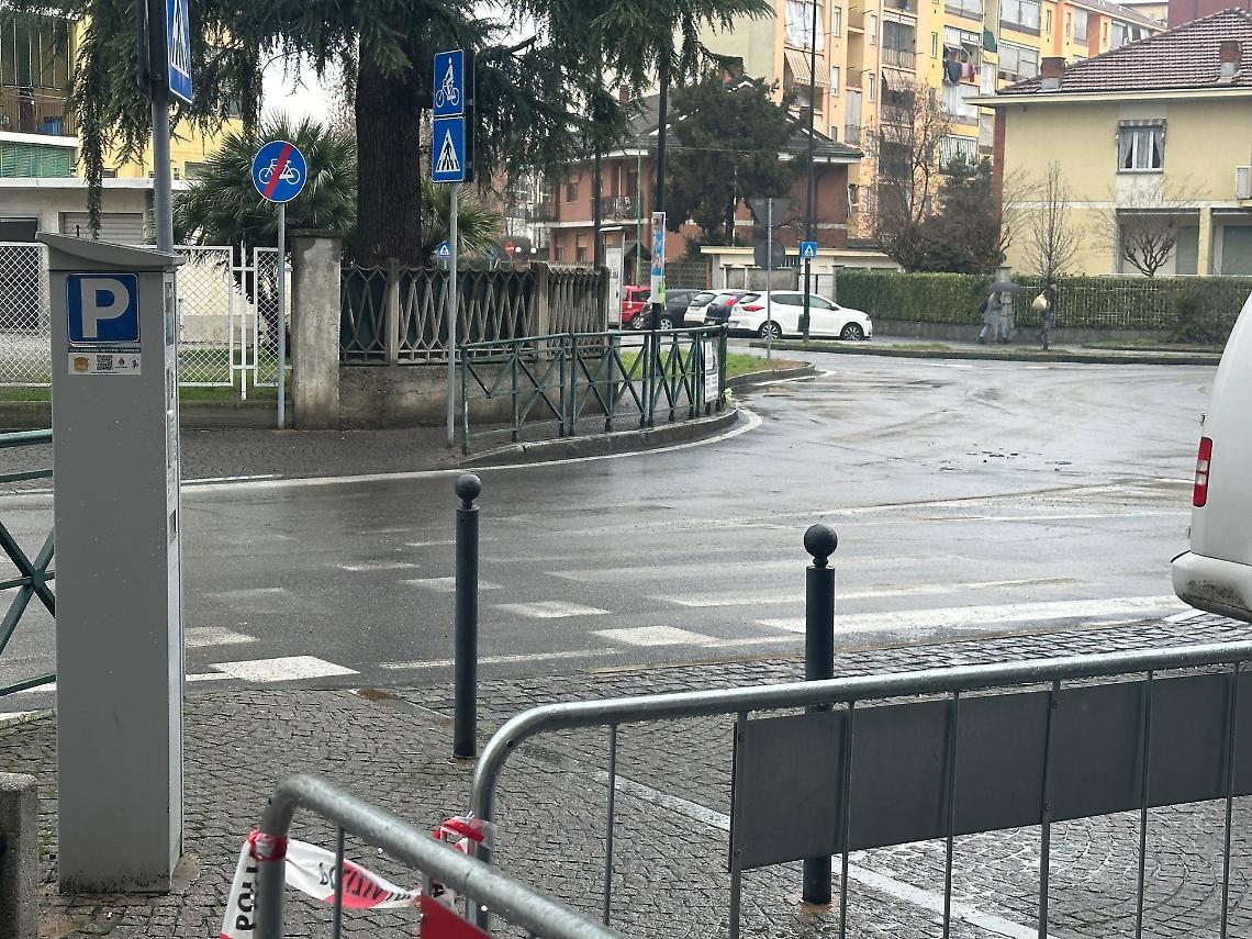 Ennesimo incidente alla rotonda. A Settimo Torinese strisce pedonali "killer". E il Comune?