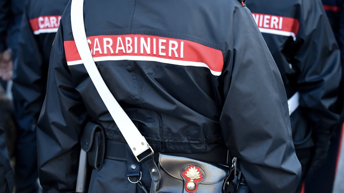 Blitz dei Carabinieri