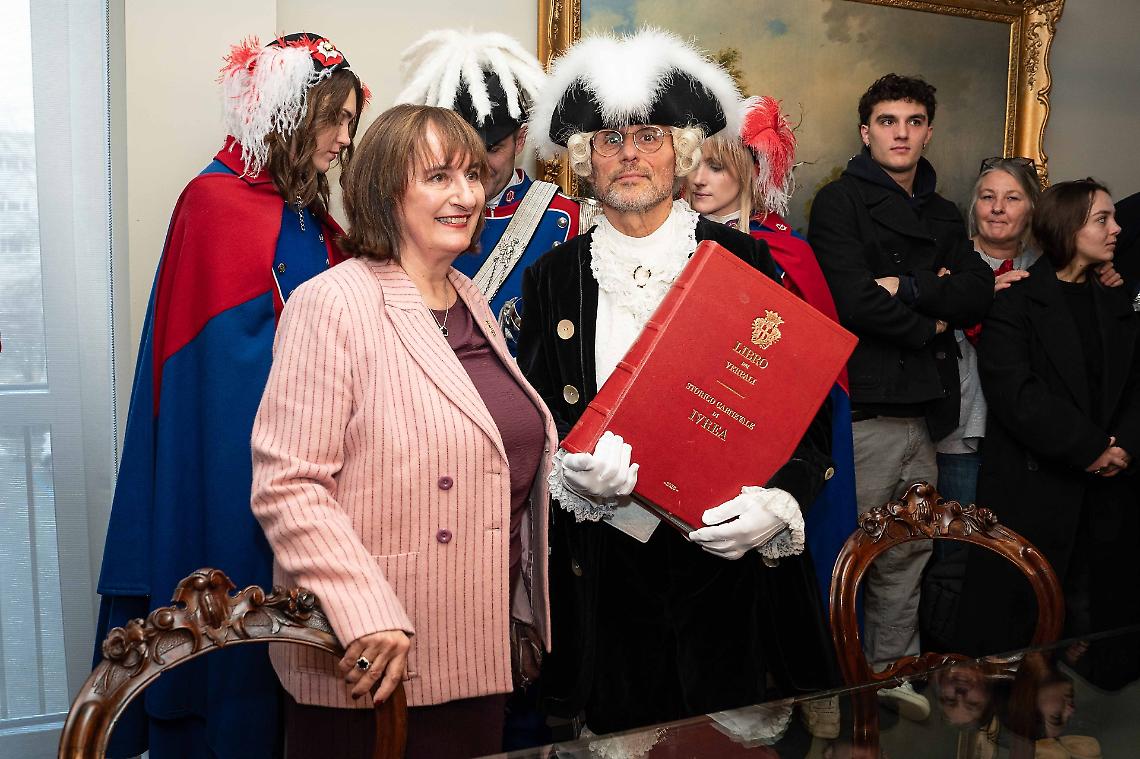 Carnevale di Ivrea, la Campagna &egrave; partita: battesimo del Generale, fagiolate e Libro dei Verbali