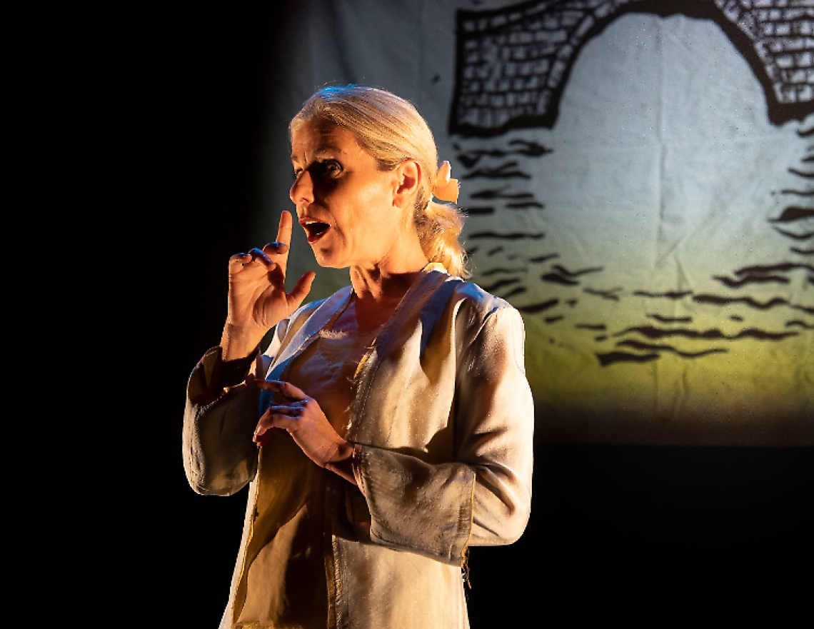 "Magnificat", la bellezza della vita secondo Lucilla Giagnoni