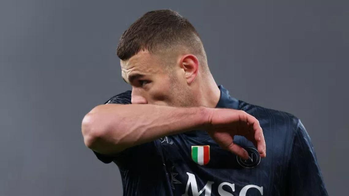 Alessandro Buongiorno in lacrime dopo la partita contro il Genoa: quando il calcio mostra la fragilit&agrave;