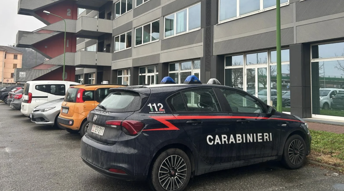 Gli infissi spariti da un magazzino di Torino, ritrovati a Leini: imprenditore monegasco vittima della ricettazione, testimonia a Ivrea