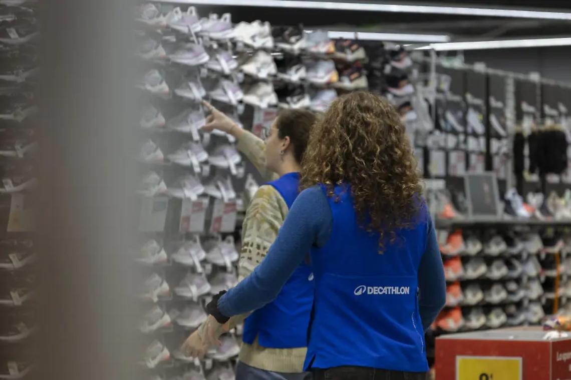 Decathlon annuncia la chiusura di un altro punto vendita: diminuiscono i clienti, &egrave; crisi