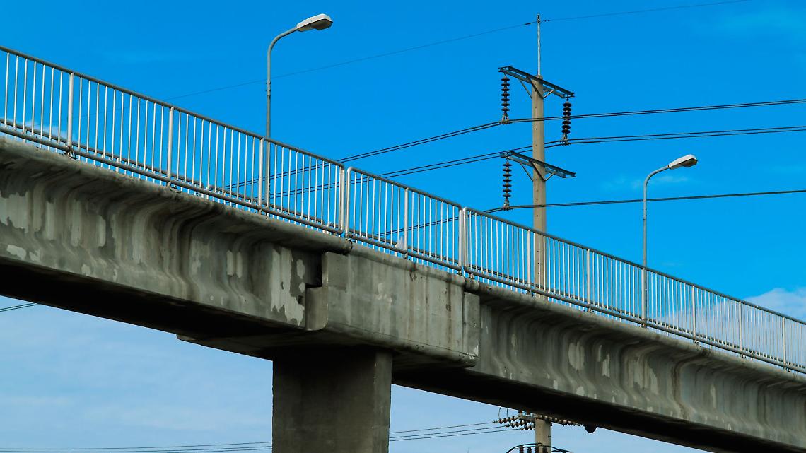 Travolto sul cavalcavia