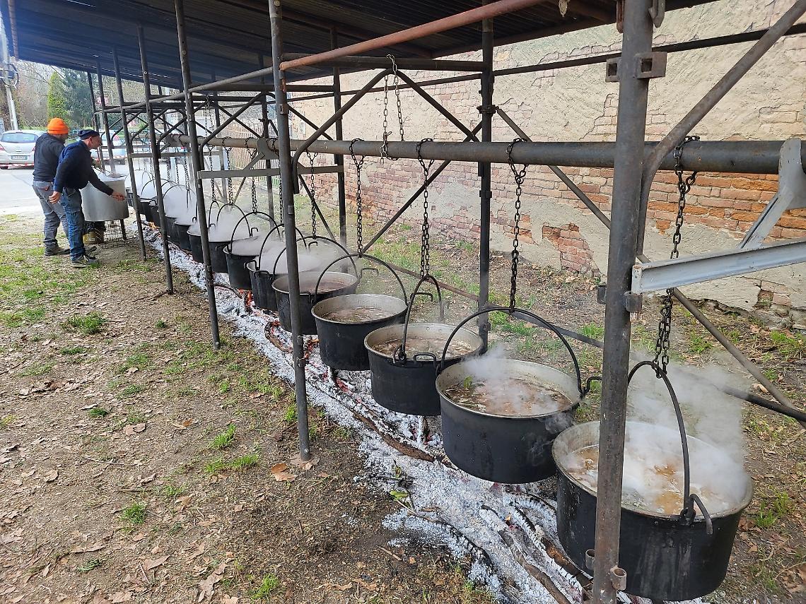 Il paese festeggia il Carnevale in piazza Bava