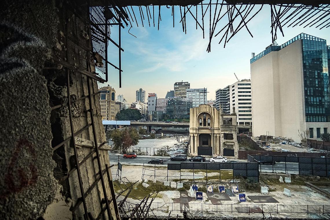 Sud del Libano, il cessate il fuoco che uccide: oltre 130 civili morti e 120mila sfollati dopo la tregua