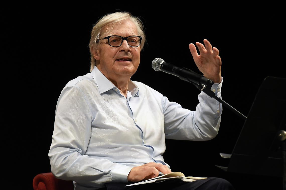 VITTORIO SGARBI, CRITICO E STORICO DELL'ARTE