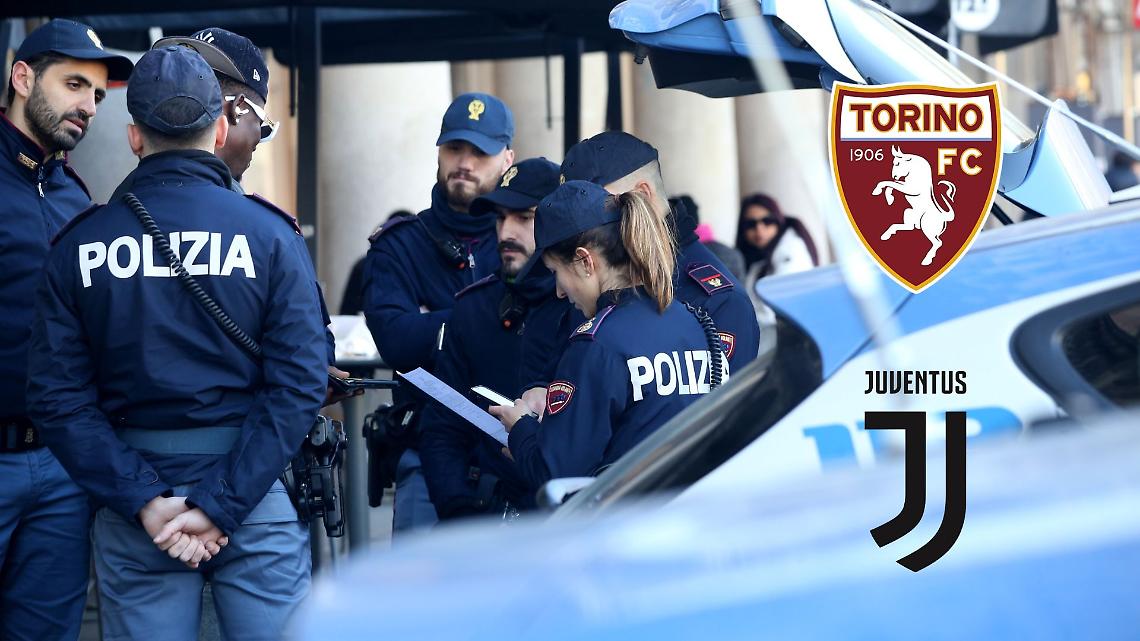 Razzi in campo e laser contro il portiere: cinque Daspo a Torino dopo gli episodi allo stadio