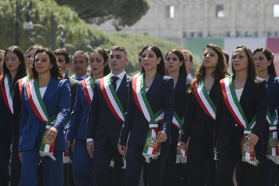 Piccoli Comuni in trincea, l&rsquo;Anci alza la voce: &ldquo;Pi&ugrave; fondi e personale o il sistema si svuota&rdquo;