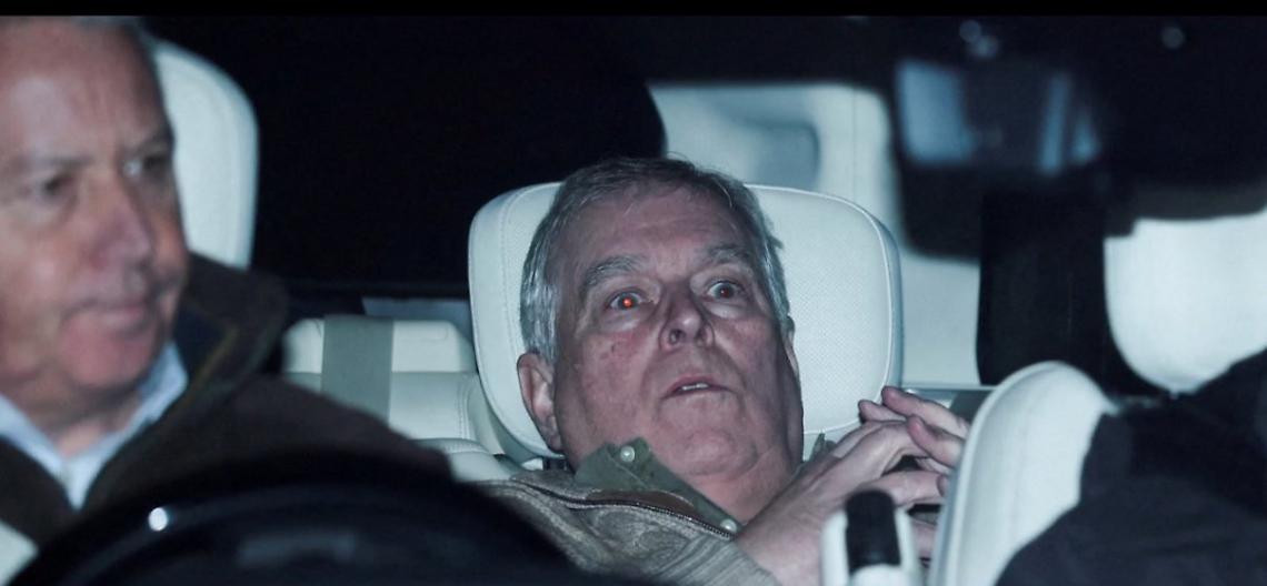 Andrew Mountbatten-Windsor arrestato nel giorno del suo compleanno: sospetto abuso d&rsquo;ufficio nei nuovi Epstein files