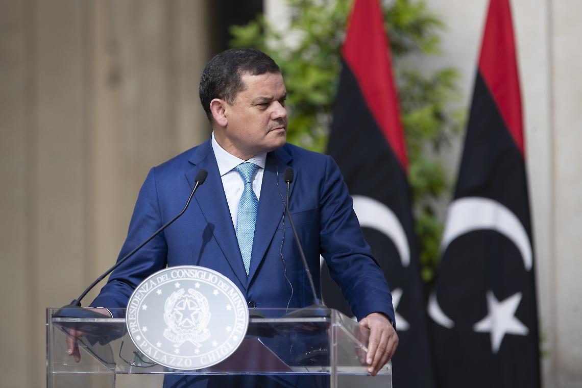 Premier libico Dbeibah, cure in Libia e verifiche in Italia: perch&eacute; &egrave; andato al San Raffaele?