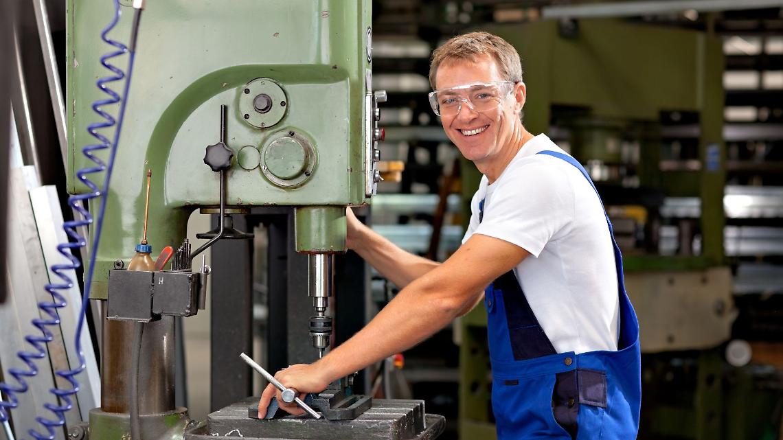 Sul fronte privato, passo avanti anche per il contratto dei metalmeccanici Federmeccanica-Assistal.