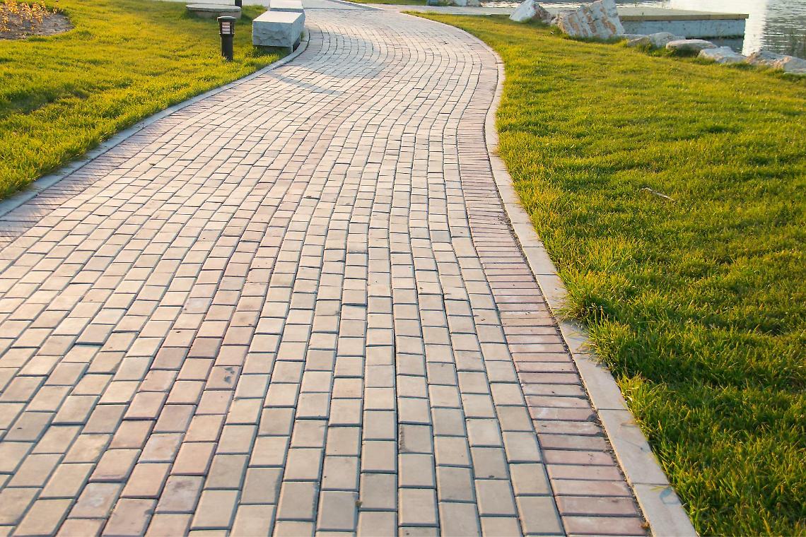 Barriere architettoniche, l&rsquo;Italia in ritardo: solo un capoluogo su tre ha il Peba