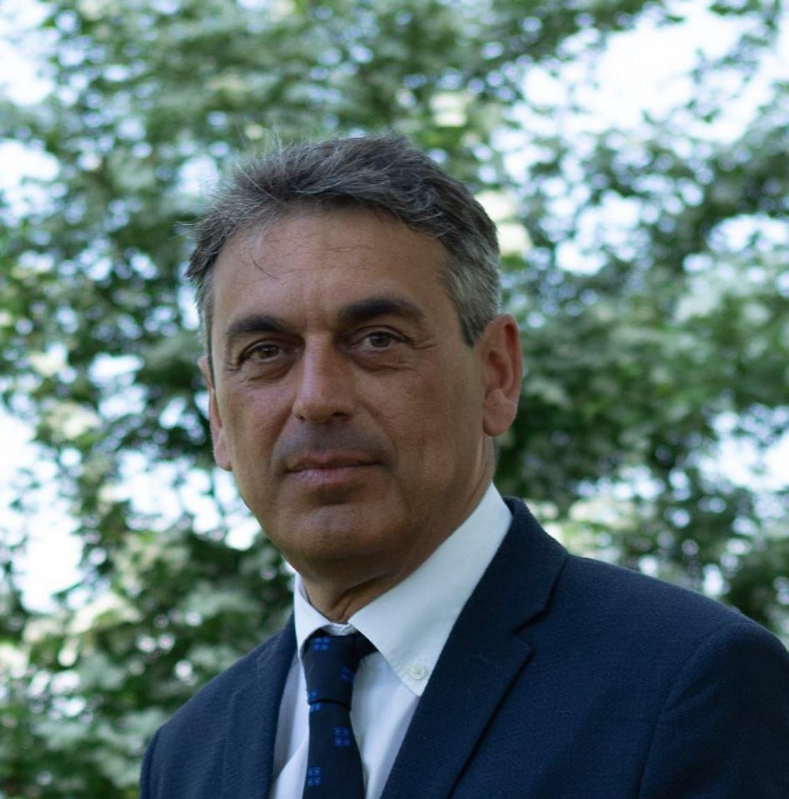 L'ex sindaco di Montanaro Ponchia propone il ribaltone: "Careri, unisciti a noi di Salviamo Montanaro e scarica Gallon, Rastaldo e Pellegrino"