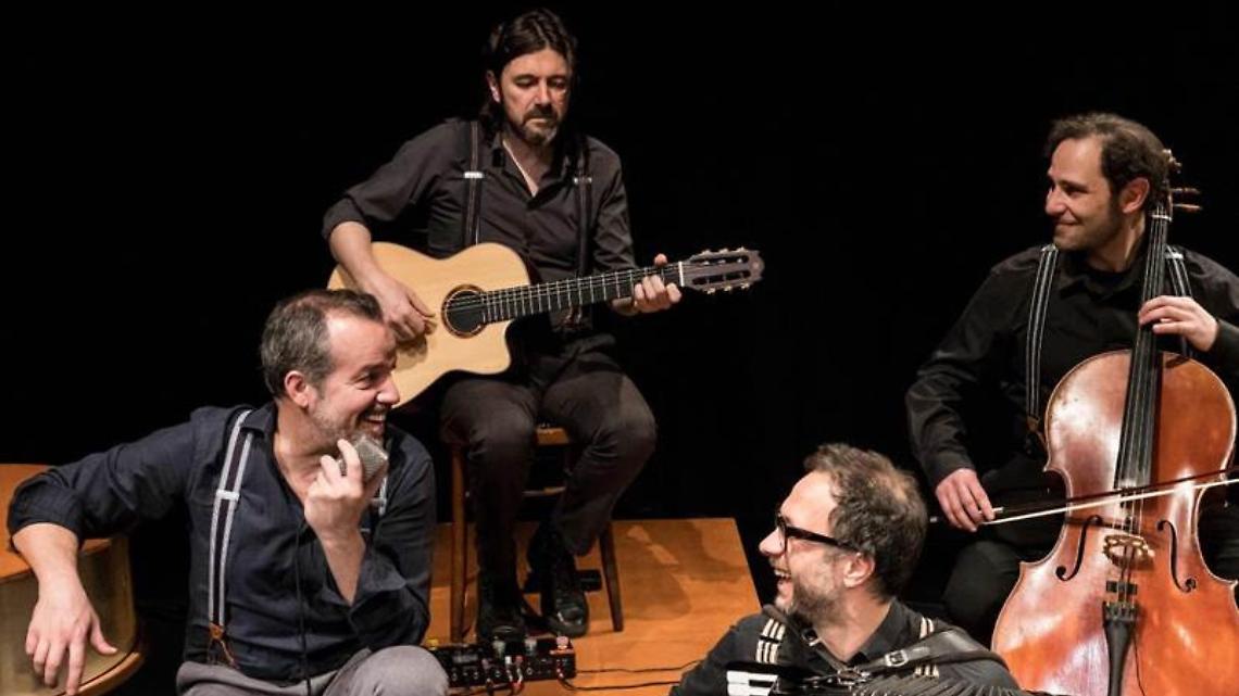 &ldquo;Nel blu&rdquo;