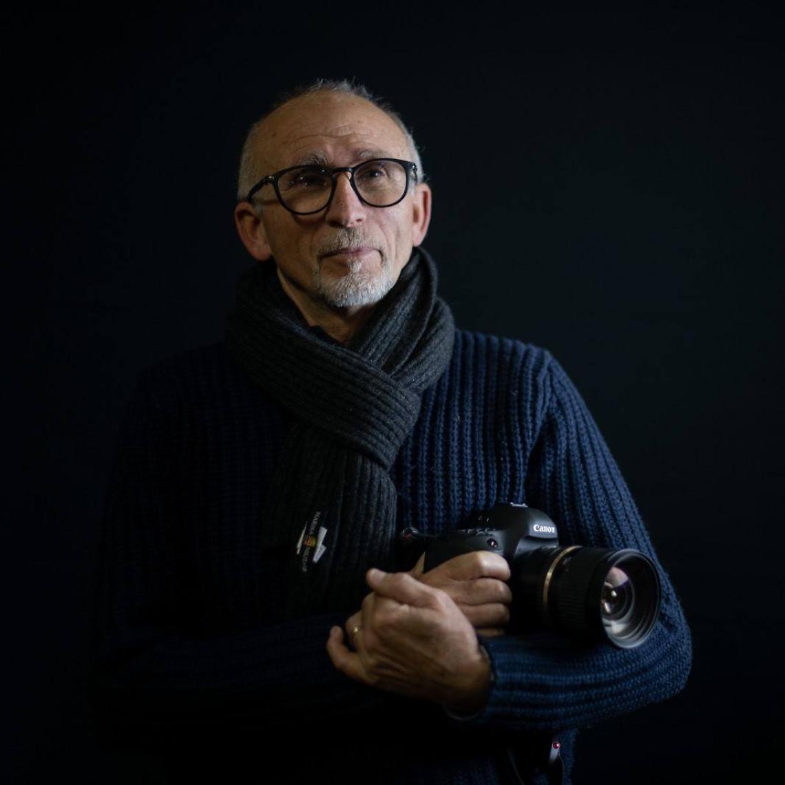 Volpiano piange Salvatore Lo Monaco, fotografo e walking leader di escursioni