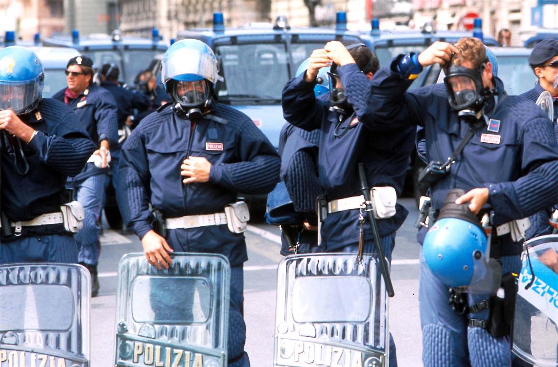 Suicidi in divisa, nasce il Nucleo d&rsquo;ascolto interforze per aiutare chi indossa un&rsquo;uniforme