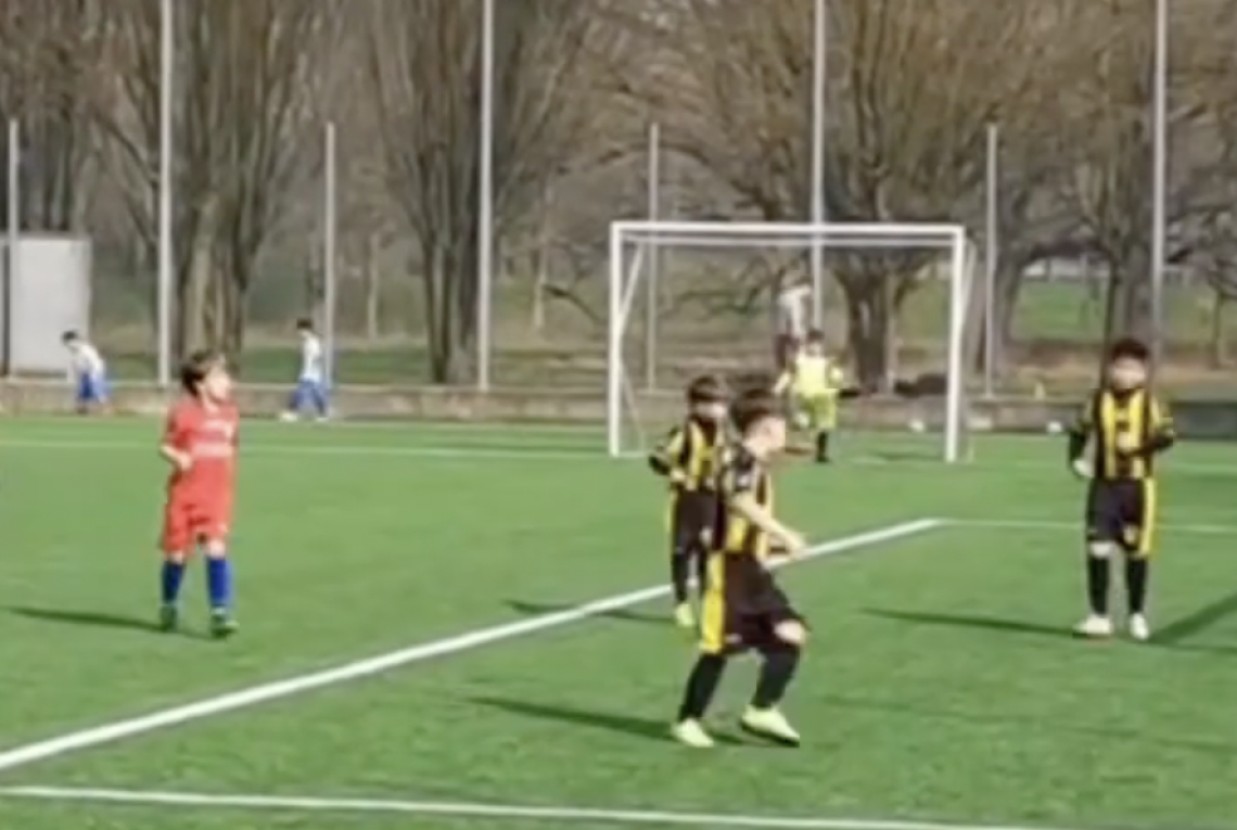 Torino, riapre il campo da calcio del Parco Colletta: impianto riqualificato con fondi Pnrr