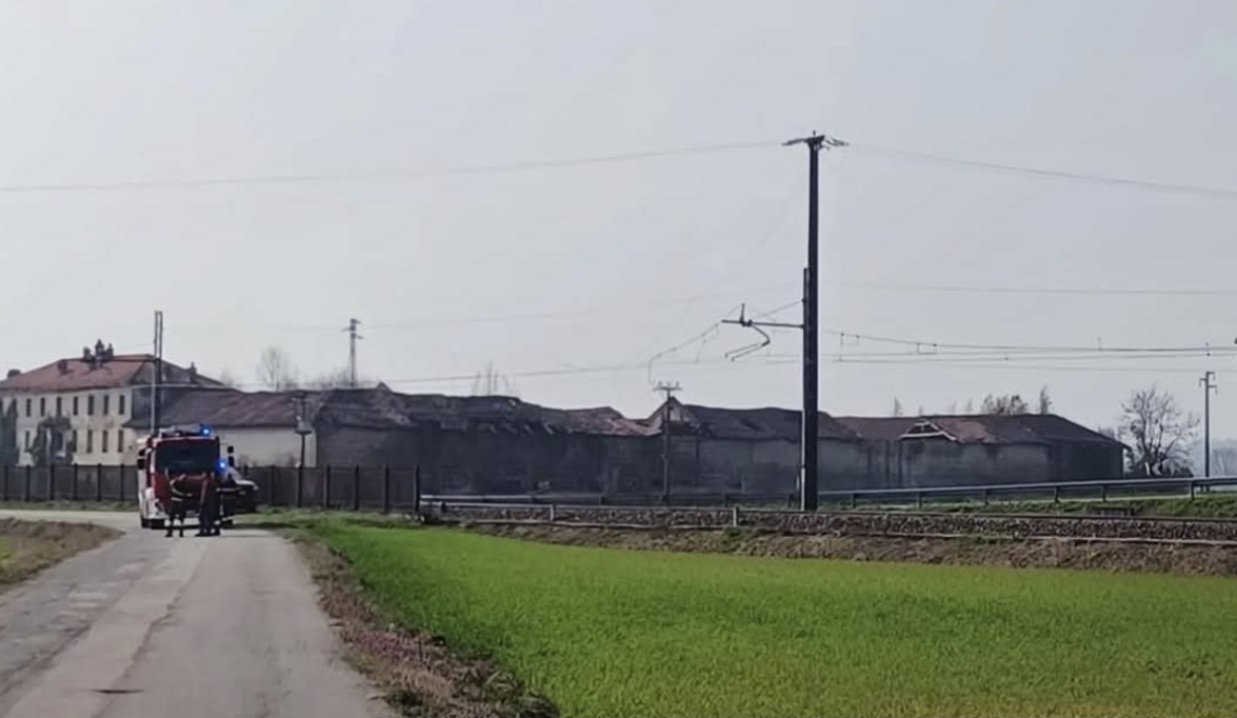 Drone danneggia la linea ferroviaria SFM1: treni interrotti tra Settimo e Rivarolo Canavese