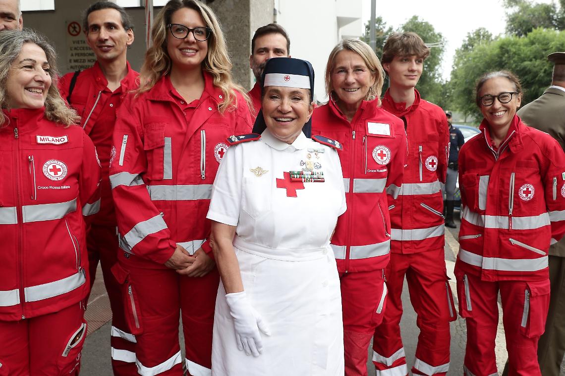 Croce Rossa, il cuore &egrave; donna: oltre 82mila volontarie in prima linea tra emergenze e solidariet&agrave;