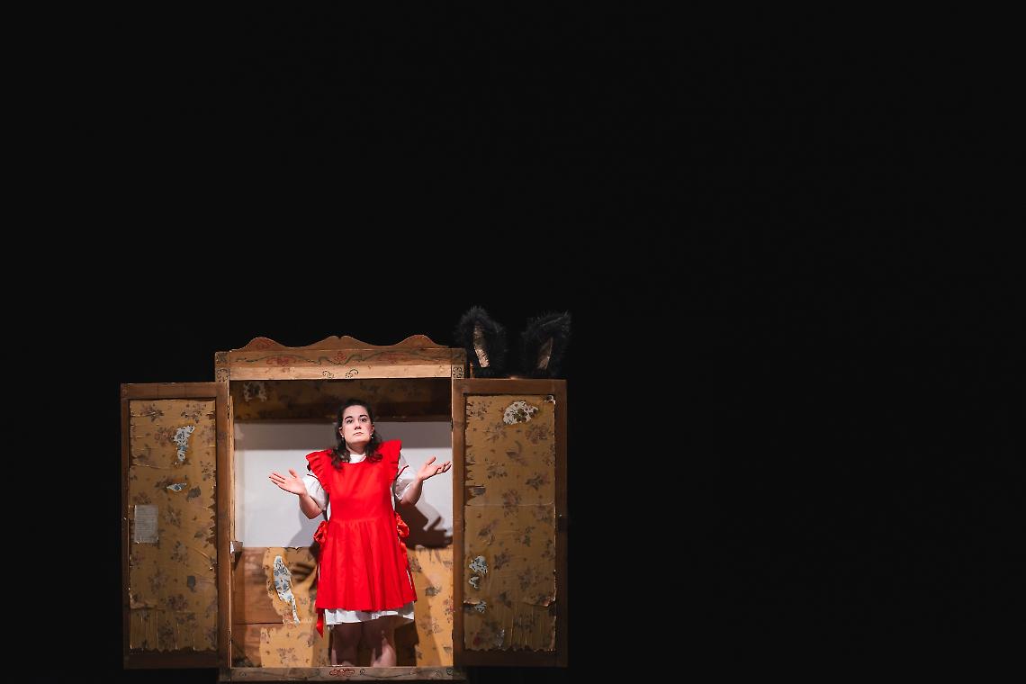 Ultimo appuntamento a Chivasso per &ldquo;Il paese del futuro&rdquo;: in scena Cappuccetto Rosso