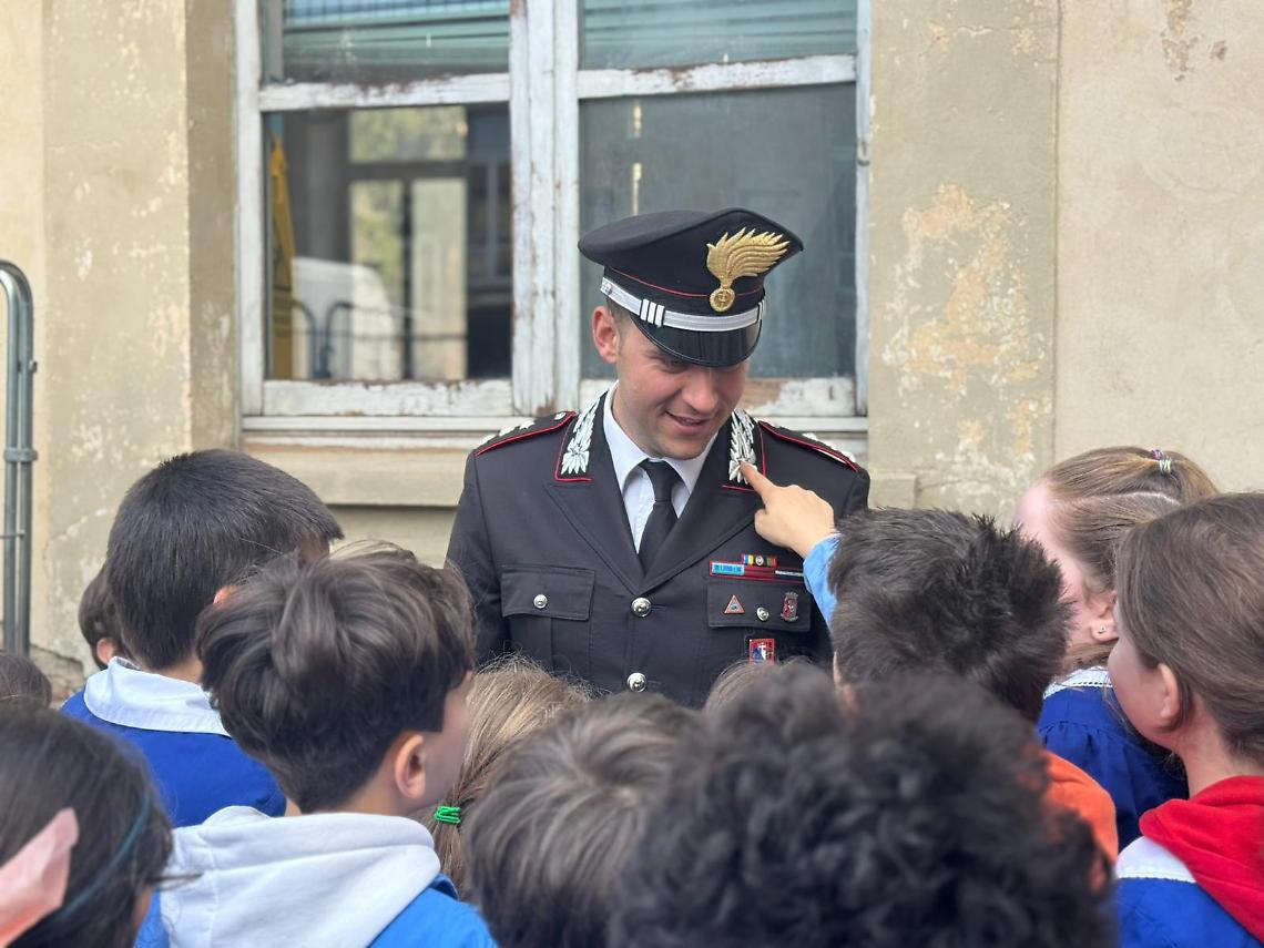 I Carabinieri tra i banchi 