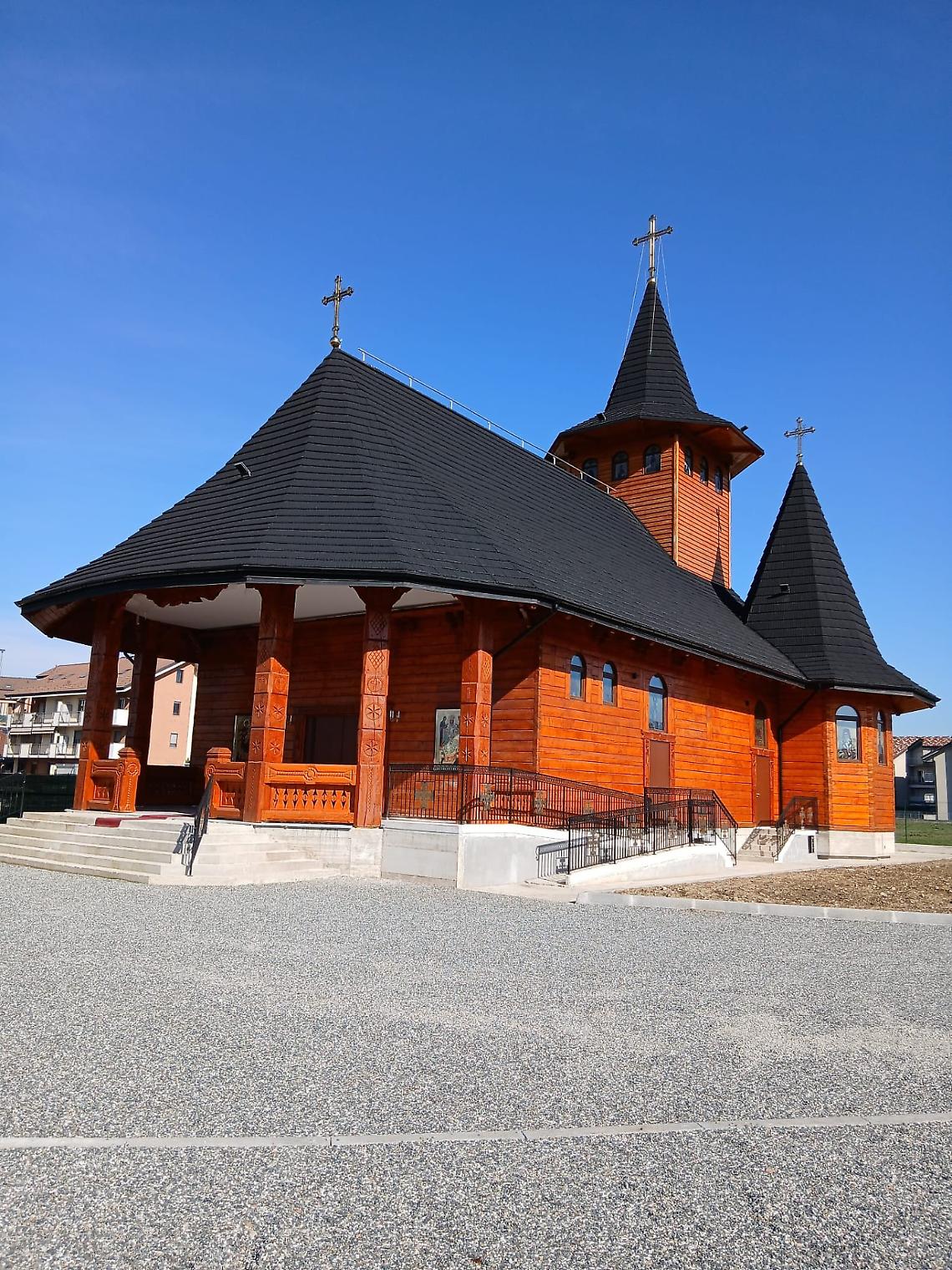 Settimo inaugura la nuova chiesa ortodossa: sabato anche la firma del gemellaggio con Borșa