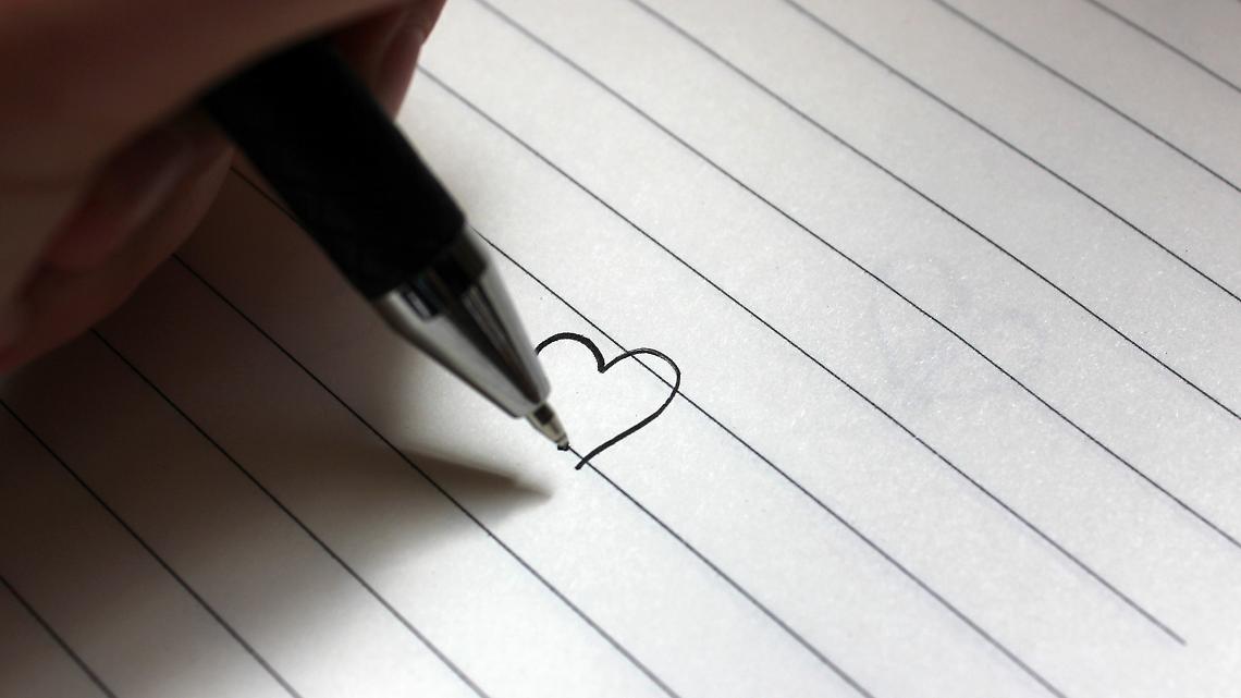 Una lettera d&rsquo;amore spedita all&rsquo;Universit&agrave;: &ldquo;Potete darla a quel ragazzo?&rdquo;