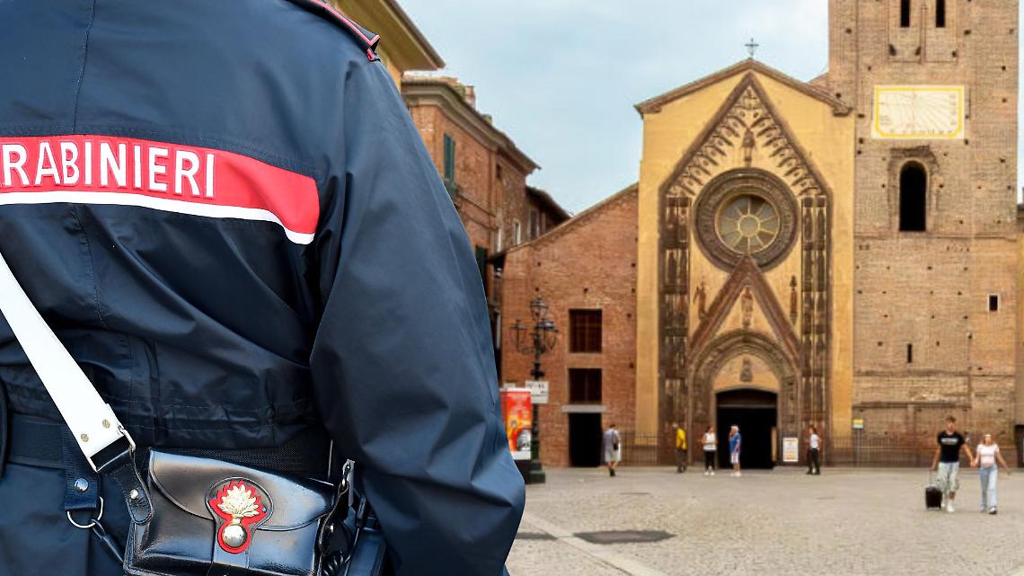 Spari davanti al Duomo