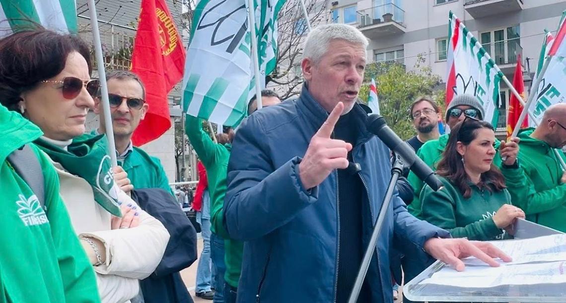 Migliaia in corteo a Cassino per difendere lo stabilimento Stellantis. In foto Fim Cisl 