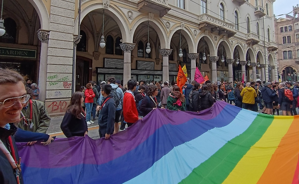 Una marea civile contro le mafie: la citt&agrave; cammina con Libera