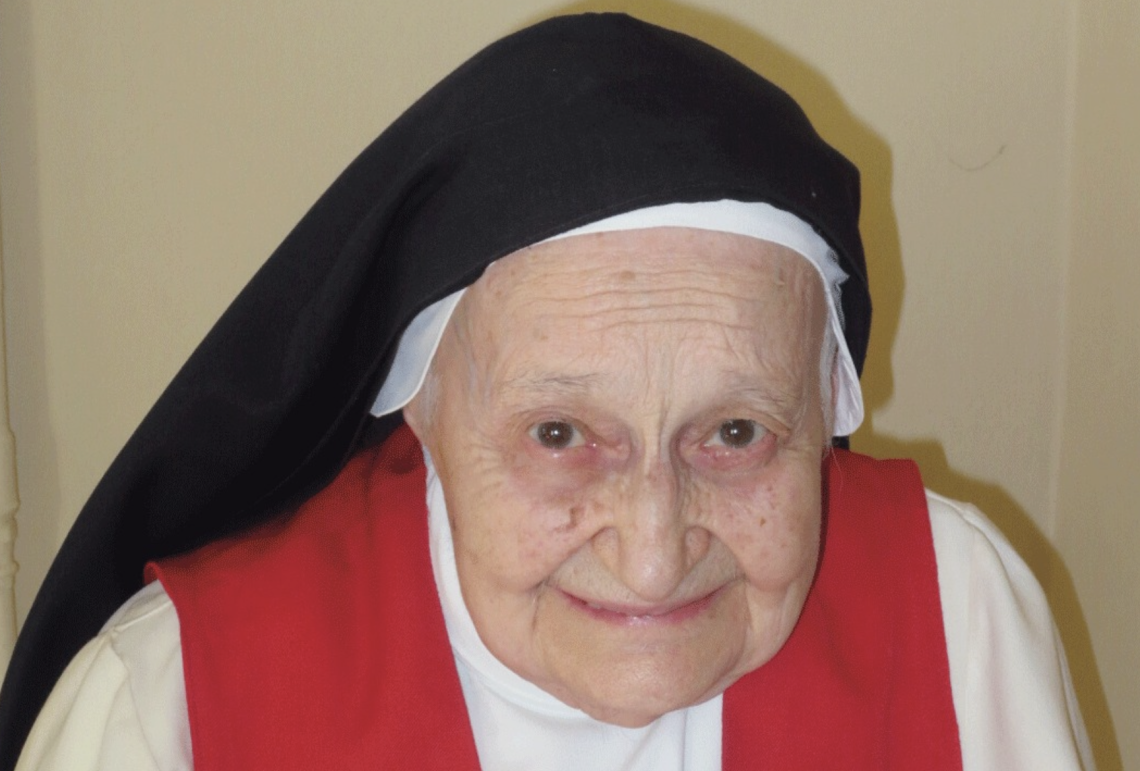 Doveva morire da bambina, ha trovato Dio a 70 anni: oggi suor Annamaria ne ha 106