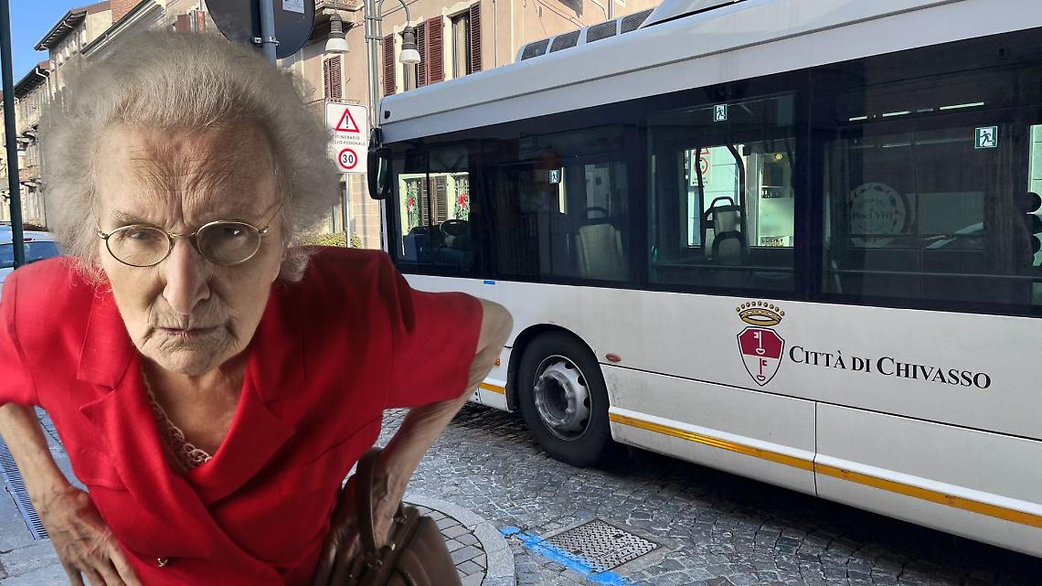 Linea urbana &ldquo;sperimentale&rdquo; a Chivasso, sparisce una corsa: &ldquo;Cos&igrave; non &egrave; un servizio&rdquo;