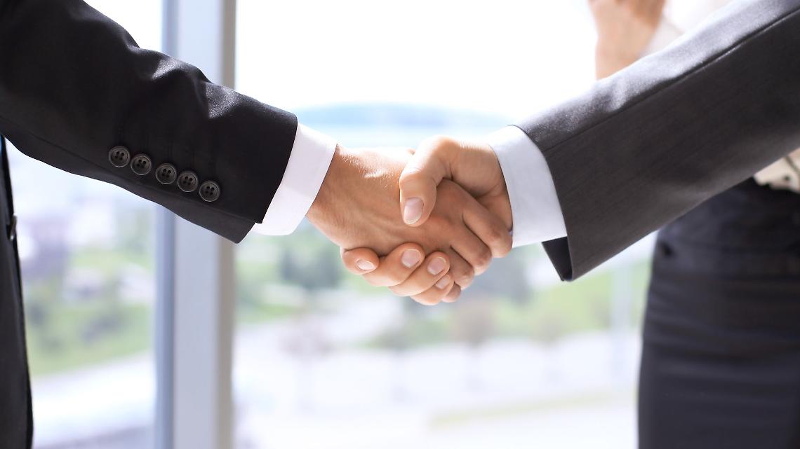 Appalti pubblici, Torino alza l&rsquo;asticella: accordo con i sindacati su sicurezza, legalit&agrave; e lavoro giusto