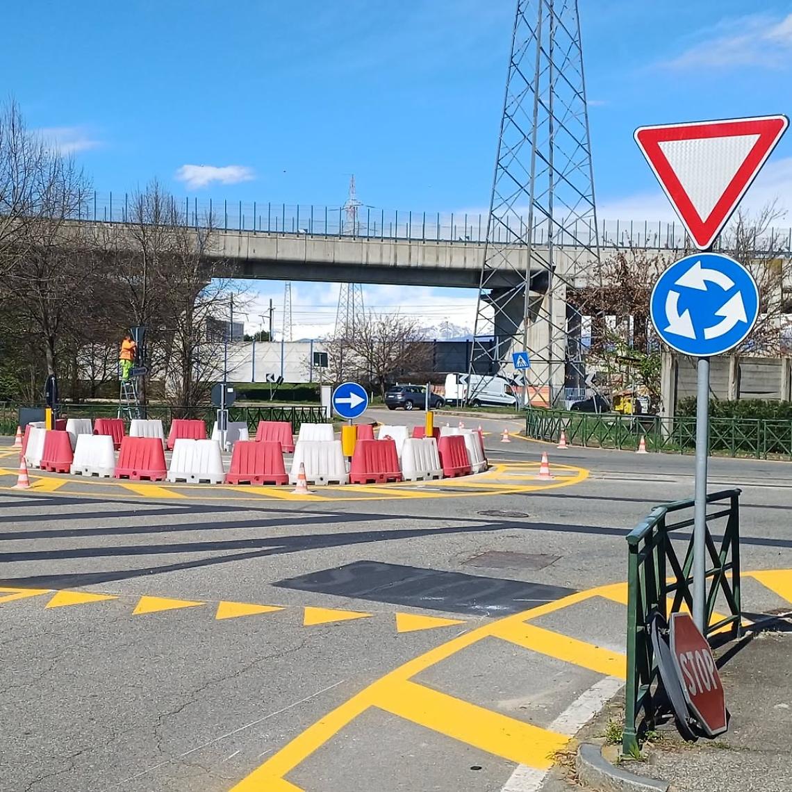 Nella "Settimo bella da vivere", la rivoluzione circolare: quando il traffico si risolve girando 