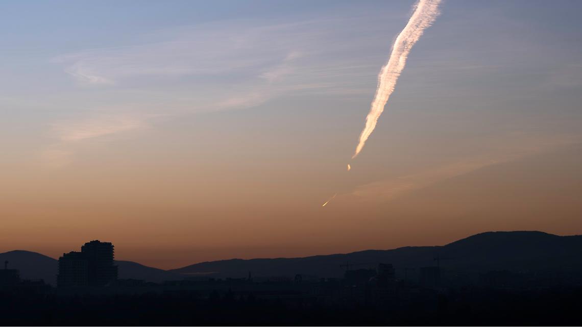 Stavolta arriva davvero la cometa. Sfider&agrave; il Sole tra il 4 e il 5 aprile. Ecco dove andare per vederla