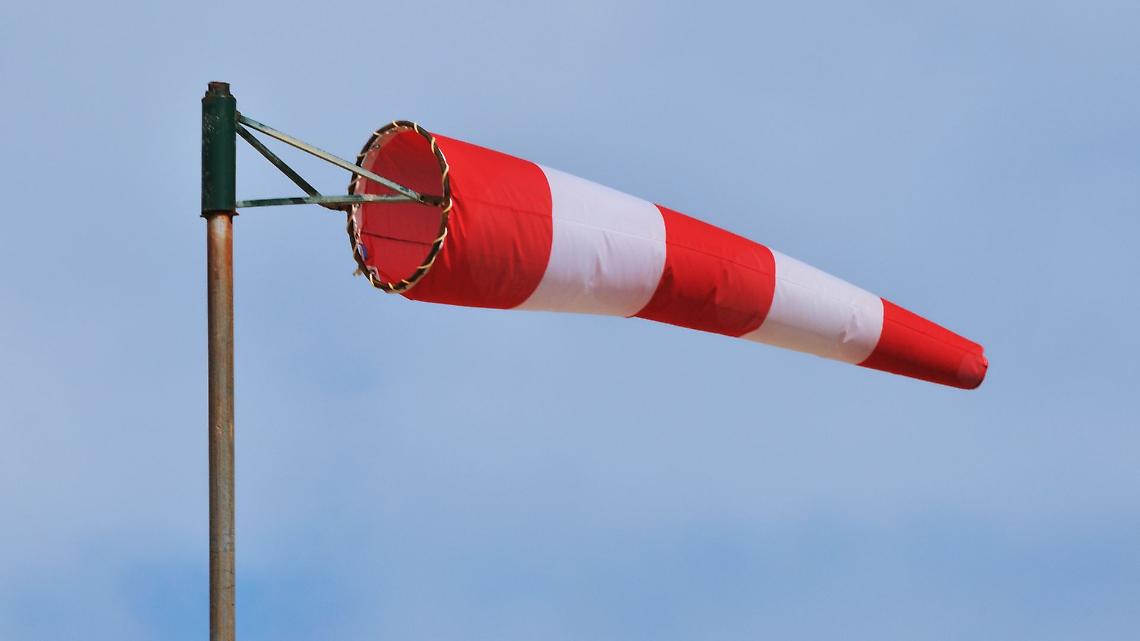 Foehn sull&rsquo;Alessandrino: raffiche fino a 87 km/h, scattano gli interventi dei vigili del fuoco