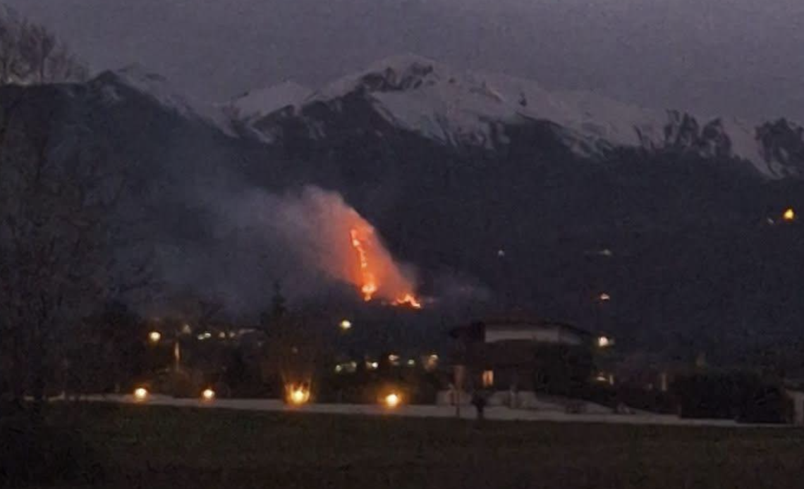 Montagne in fiamme