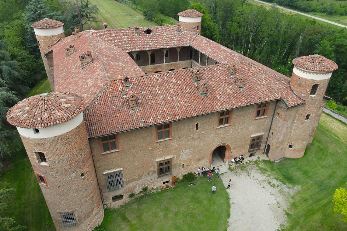 Pasqua tra castelli e meraviglie: il Piemonte apre le sue dimore storiche (e invita tutti a entrare)