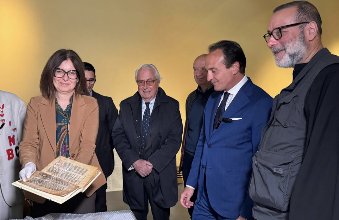 A Vercelli arrivano i manoscritti di San Francesco: tesori da Assisi in mostra